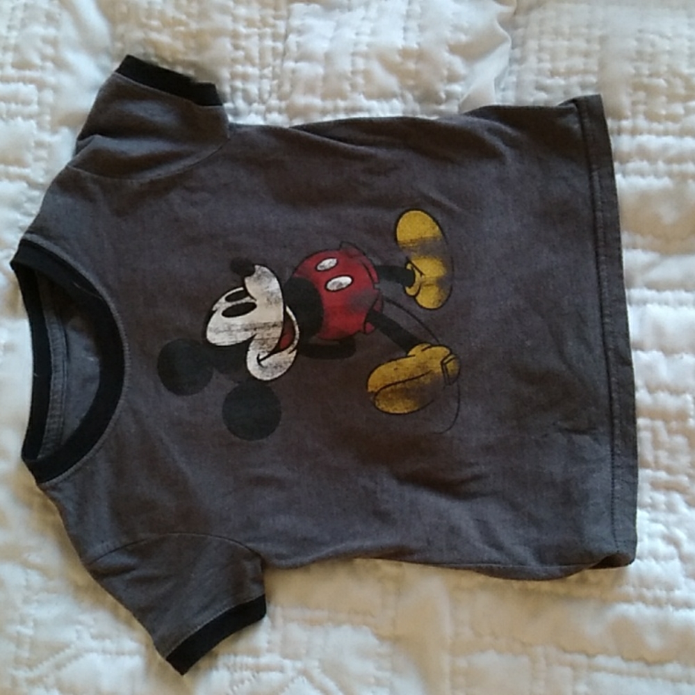 4T Mickey Mouse t-shirt